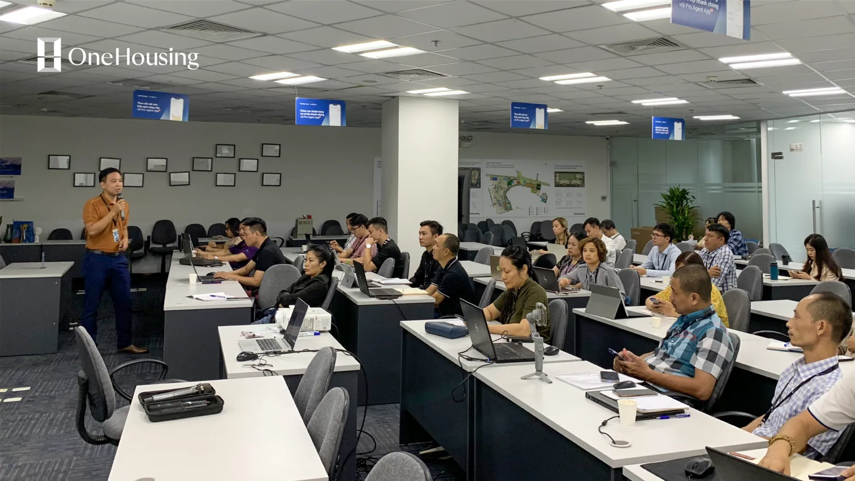 Ở quận Đống Đa có văn phòng đại diện bán hàng của OneHousing không?