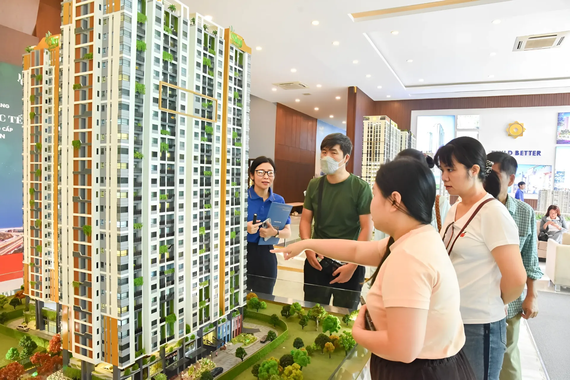Cơ hội nào cho người mua nhà khi nguồn cung chung cư "khan hiếm"?