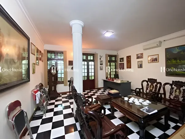Nhà mặt ngõ diện tích 150m2 - 250m2 đường Giảng Võ quận Đống Đa giá bao nhiêu?