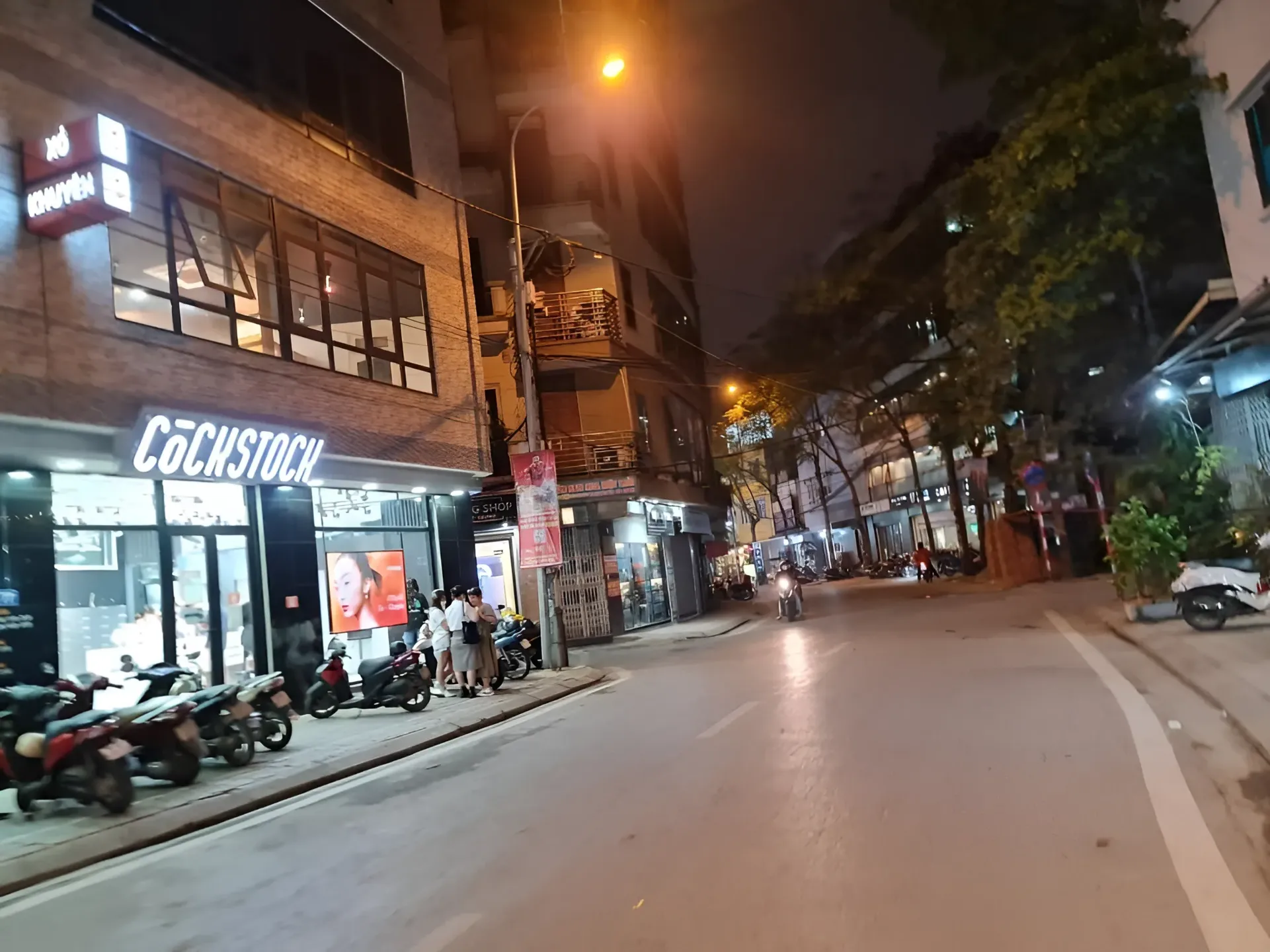 Nhà mặt ngõ diện tích dưới 30m2 đường Tam Khương quận Đống Đa giá bao nhiêu?
