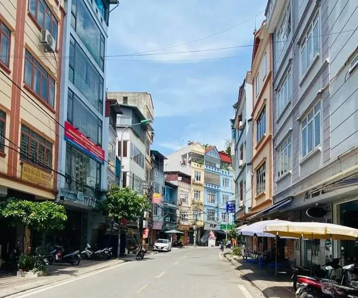Nhà mặt ngõ 5 tầng đường Tam Khương quận Đống Đa giá bao nhiêu?