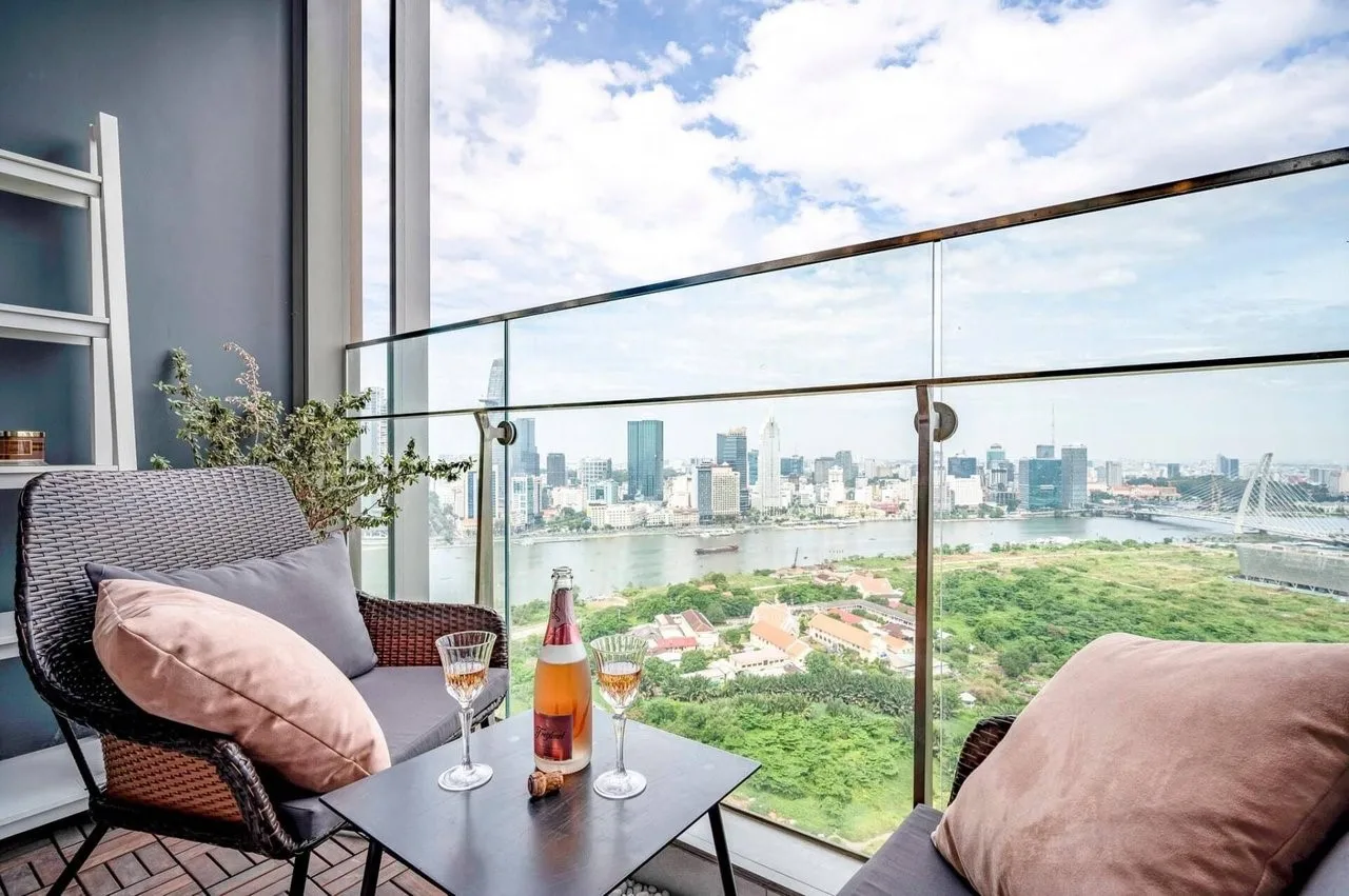 Đâu là hướng ban công căn hộ tốt thu hút tài lộc cho mệnh chủ tuổi Canh Tuất 1970?