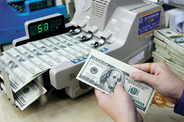 Đổi tiền Đô sang tiền Việt ở đâu uy tín?