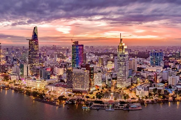 Lắng nghe câu chuyện của "siêu" nhà đầu tư bất động sản: Cơ hội cho người mới là gì?