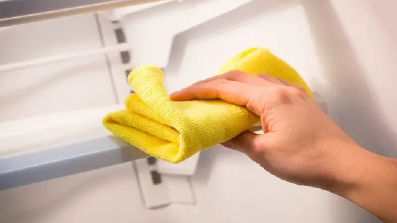 Bao lâu thì nên vệ sinh tủ lạnh một lần?