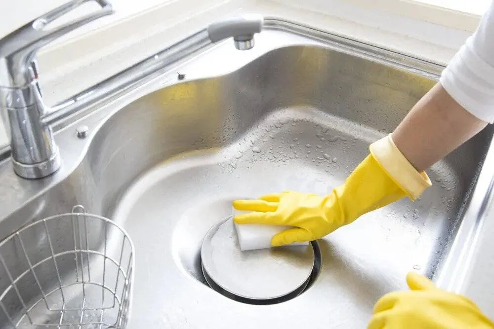 Làm sao để bảo dưỡng bồn rửa chén inox đúng cách?