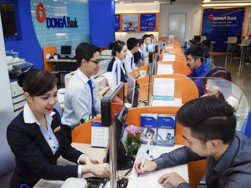 Ngân hàng DongA Bank có các gói dịch vụ e-banking nào dành cho doanh nghiệp?