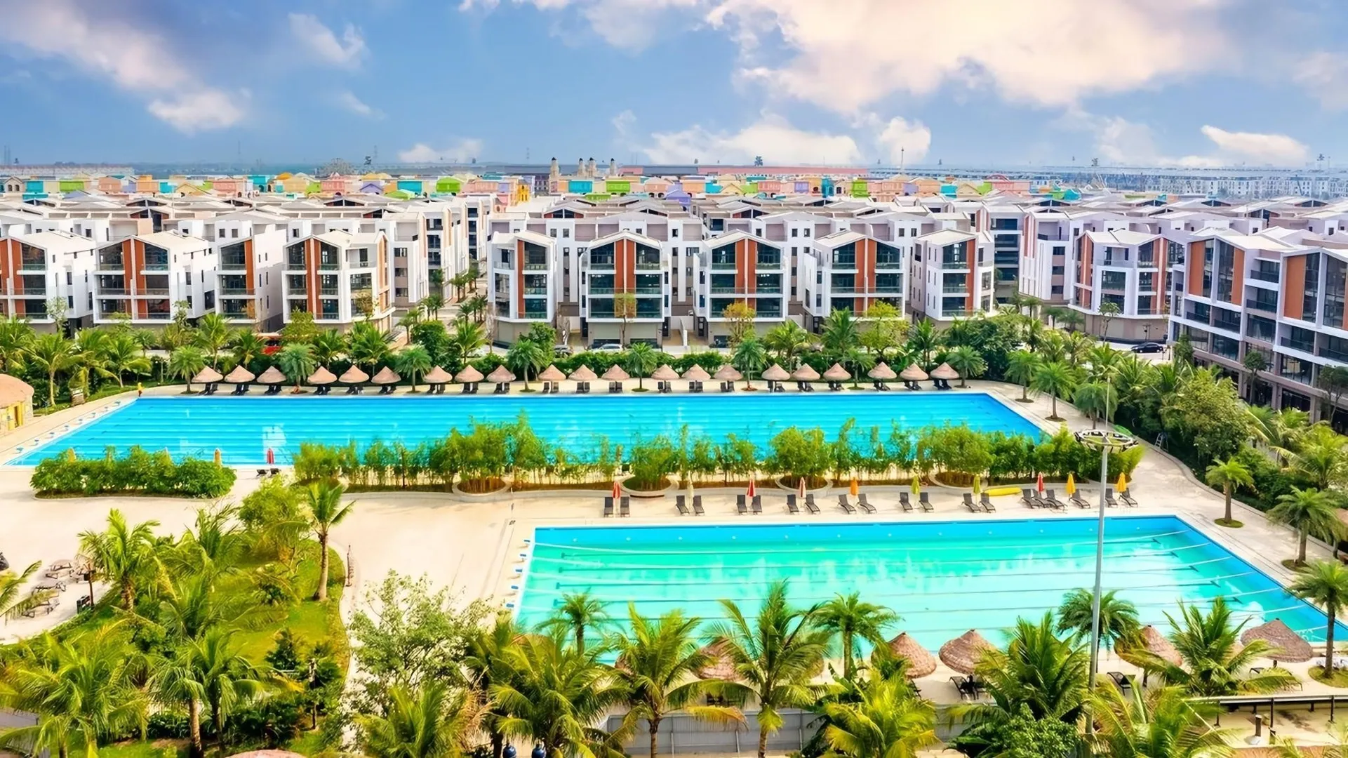 Khách thuê chung cư Ocean Park 3 được trải nghiệm những hoạt động gì tại bể bơi phong cách Olympic?