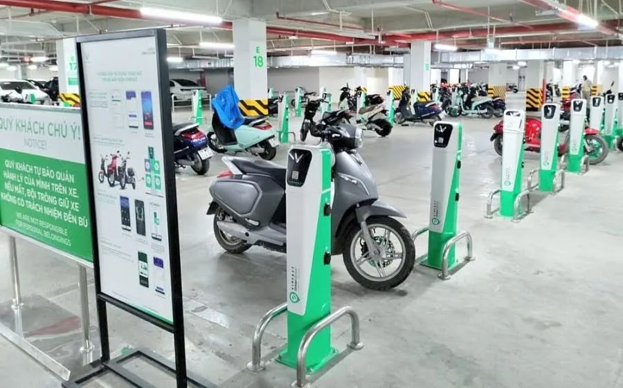 Người thuê căn hộ Vinhomes Ocean Park có được sạc xe máy điện miễn phí không?