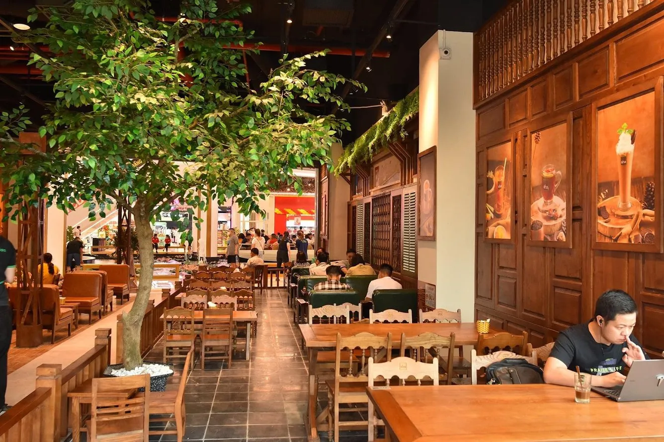Quán cafe nào gần Masteri West Heights mà khách thuê căn hộ dễ dàng di chuyển đến?