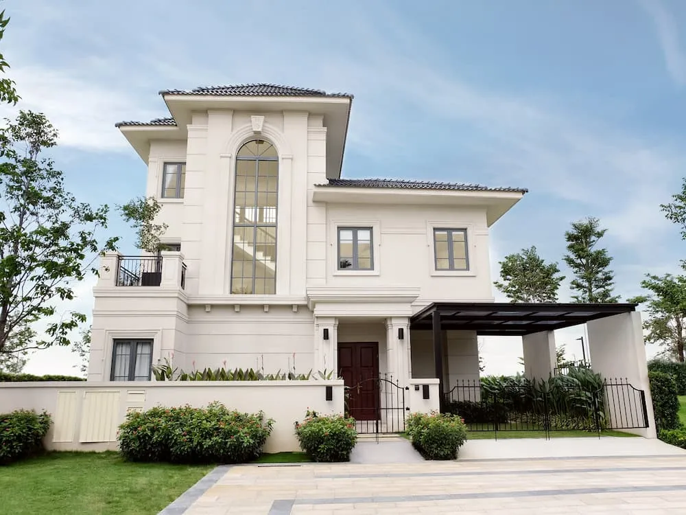 Hướng nhà hợp tuổi Giáp Thân 2004 nữ mạng trong năm 2025