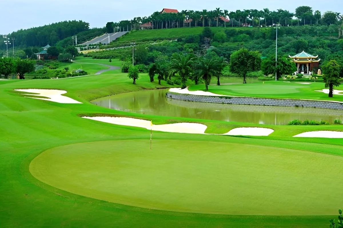 Tổng hợp 3 sân golf quận 2 hàng đầu mà các golfer nên biết