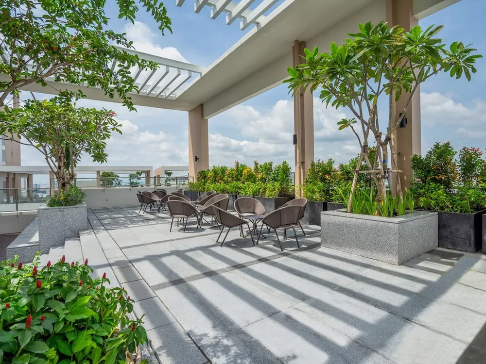 Thông tin bán nhà Vinhomes Royal City tòa R2 chi tiết nhất