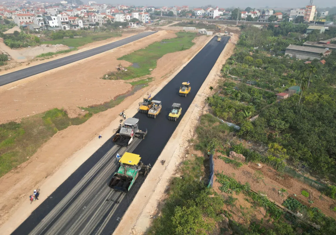 Tiến độ giải phóng mặt bằng đường Vành đai 4 Hà Nội đến đâu?