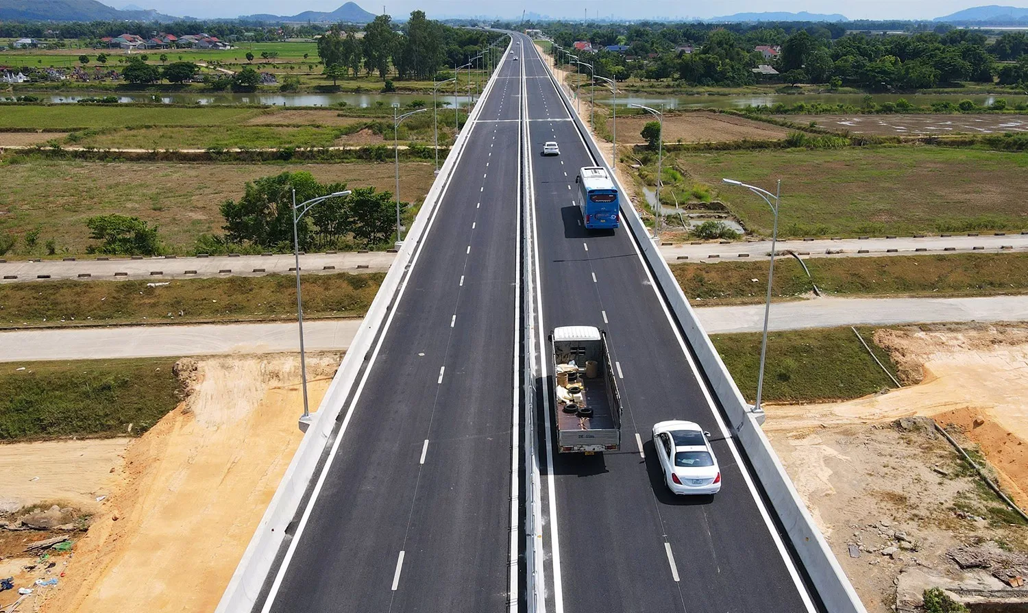 Bản đồ đường cao tốc Bắc Nam qua Hà Tĩnh: Đặc điểm và lợi ích