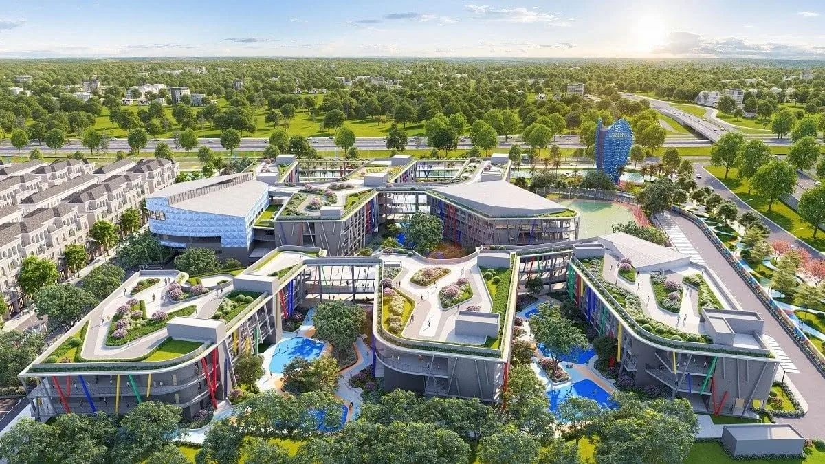 Vinhomes Đan Phượng hưởng lợi: Vincom mở cửa, "siêu bệnh viện" 5 sao sắp hình thành