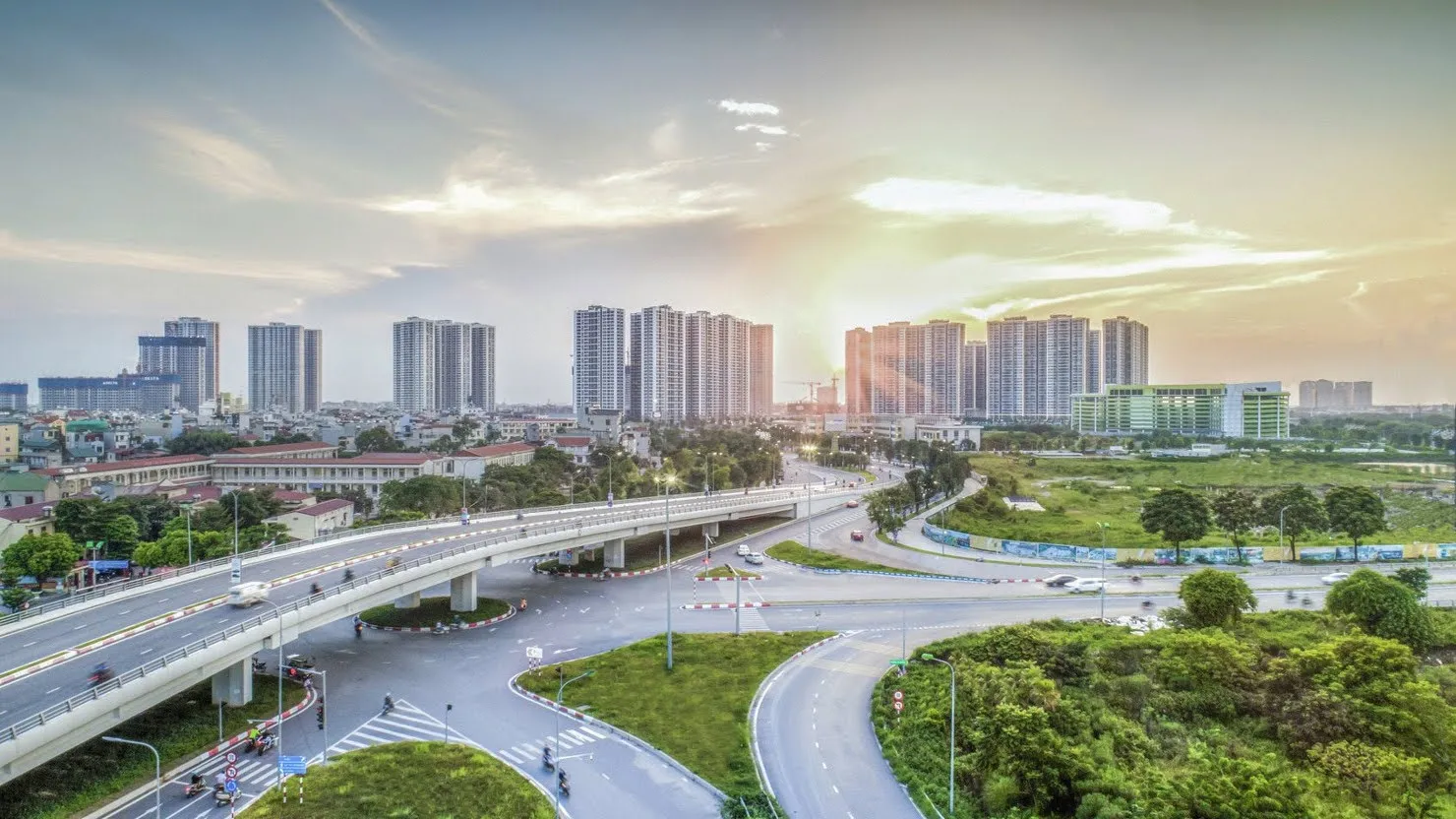 Thị trường thứ cấp cao tầng Hà Nội tháng 2/2025: Lượng giao dịch giảm mạnh