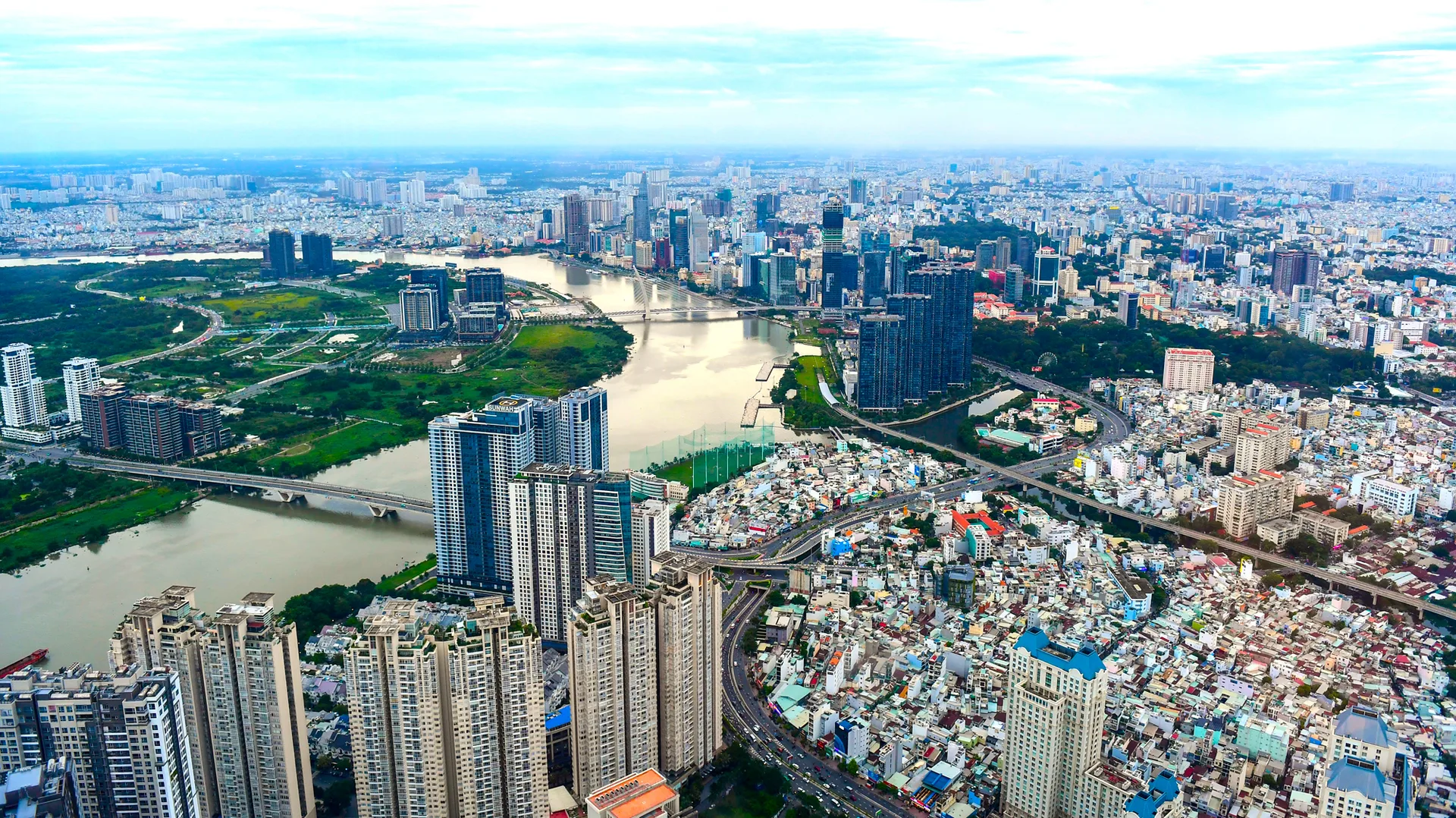 Thị trường nhà thổ cư tại Hà Nội tháng 3/2025: Lượng giao dịch giảm mạnh, xu hướng sắp tới ra sao?