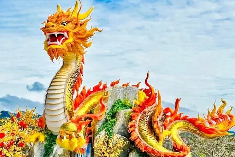 Vận trình tử vi tuổi Canh Thìn 2000 trong tháng 3 năm 2025 Âm lịch