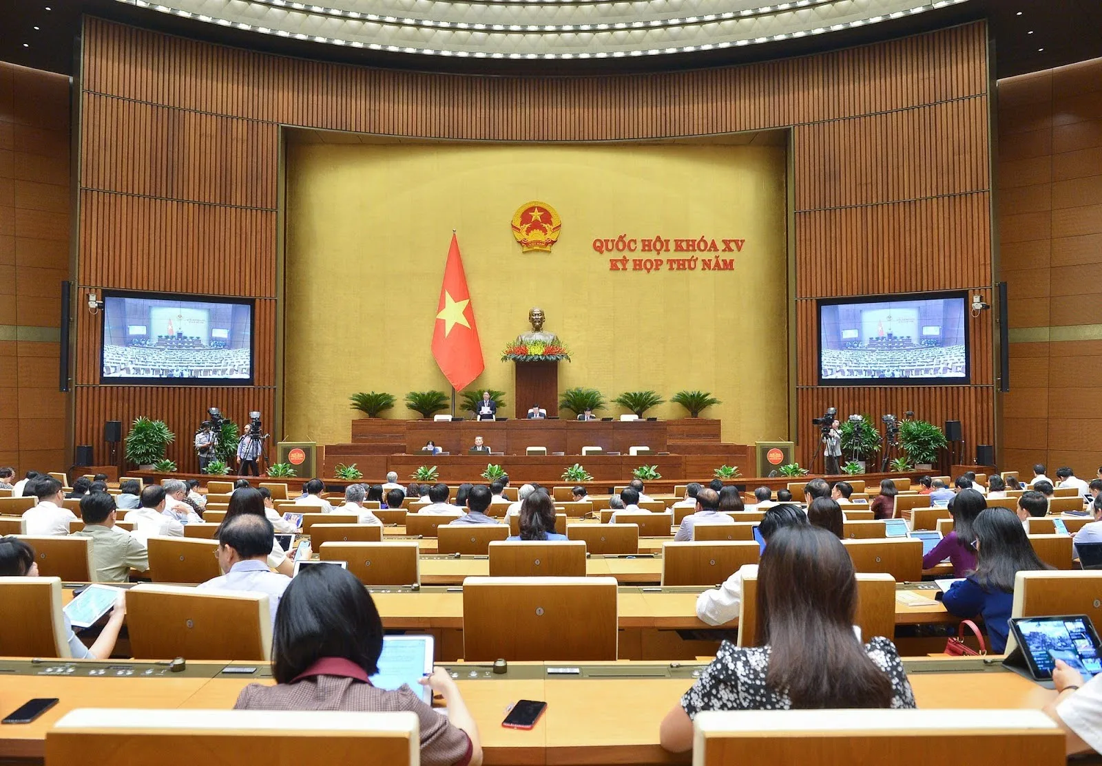 Tại sao cần sắp xếp lại đơn vị hành chính Hà Nội? Cơ sở pháp lý liên quan