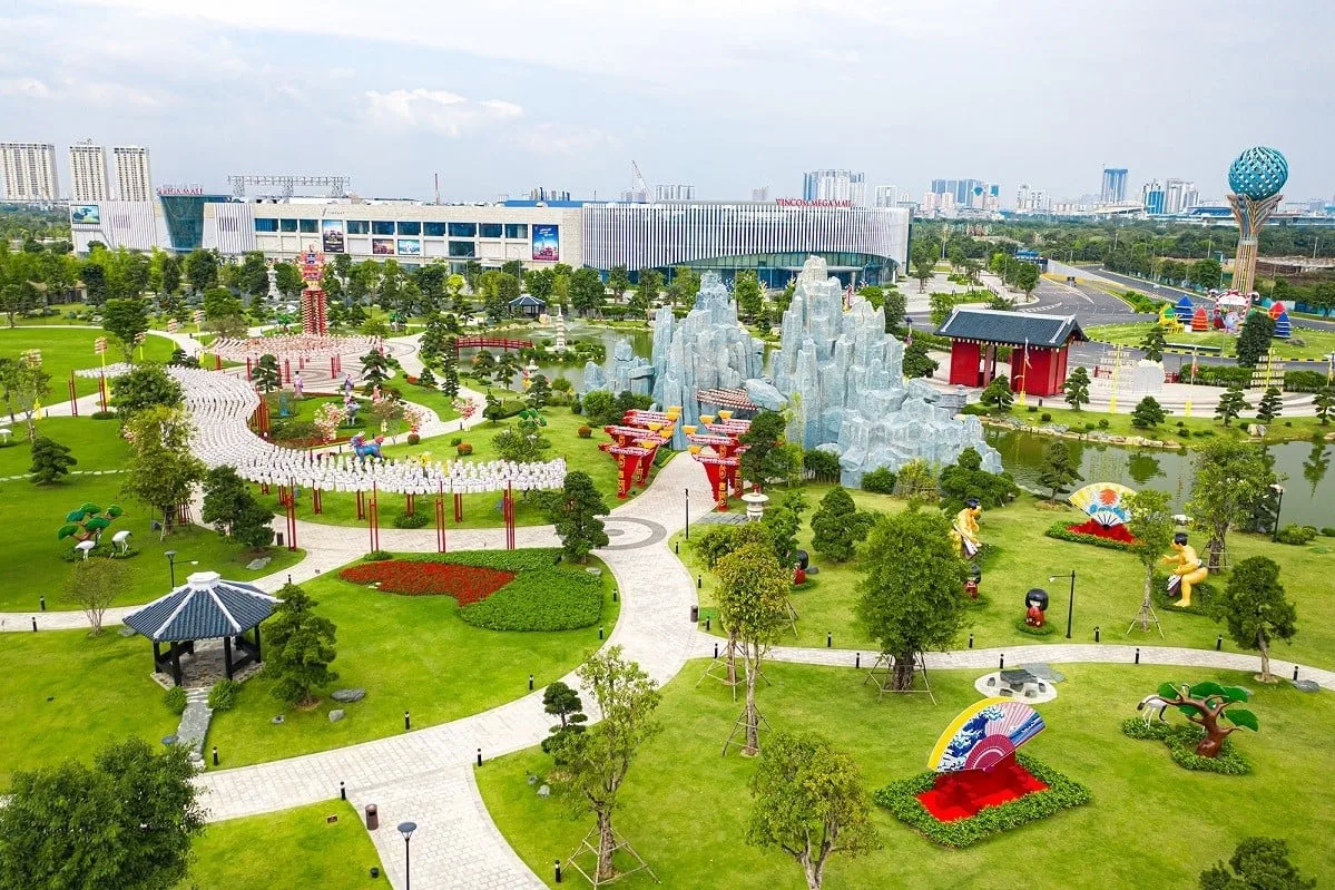 Cách di chuyển từ Vinhomes Smart City Tây Mỗ đến Trung tâm nghệ thuật đương đại Vincom (VCCA)