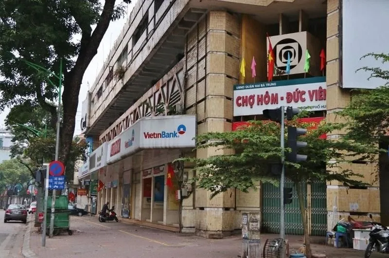 Hướng dẫn cách di chuyển từ Vinhomes Smart City đến chợ Hôm