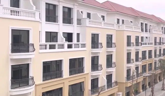Biệt thự liền kề 80m2, mặt tiền 5m phân khu San Hô có giá bán bao nhiêu?