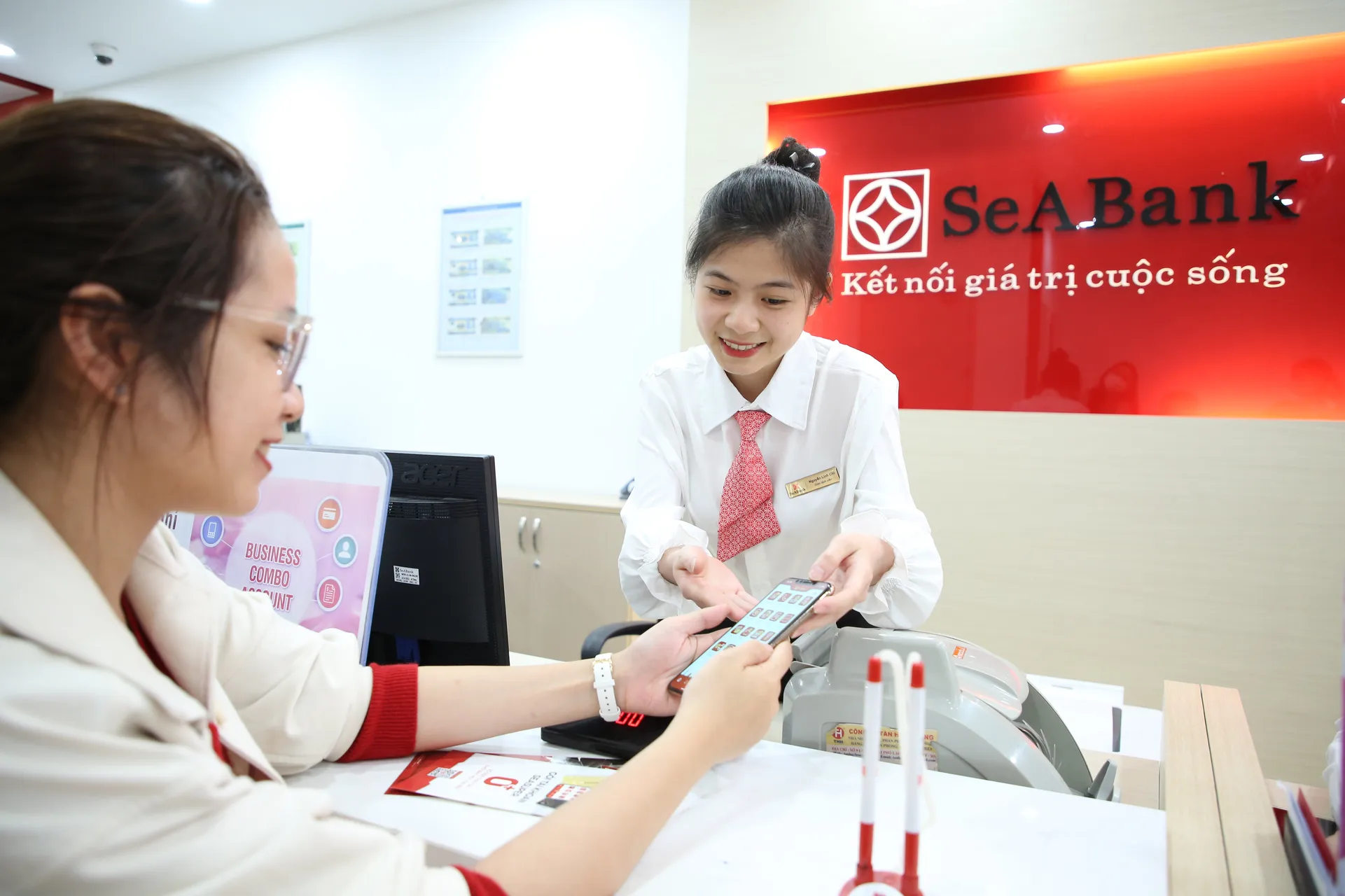 Lãi suất ngân hàng SeAbank năm 2023 đang là bao nhiêu? Ngân hàng có cho vay mua dự án Vinhomes Ocean Park Gia Lâm không?