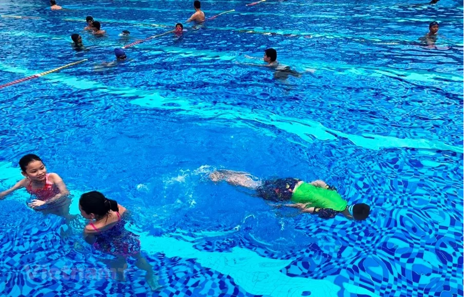 Top 10 bể bơi đẹp nhất TP Thủ Đức hút khách mùa hè 