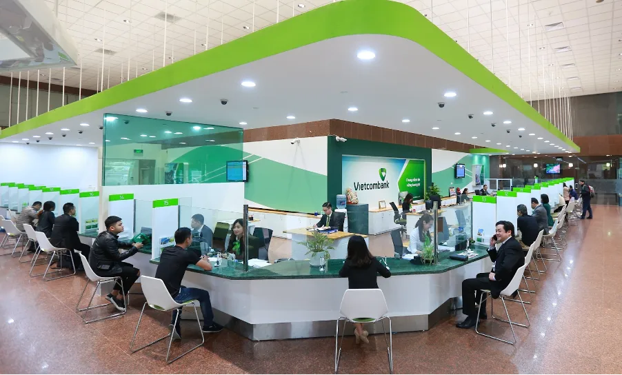 Lãi suất ngân hàng Vietcombank năm 2023 đang là bao nhiêu? Ngân hàng có cho vay mua dự án Masteri Waterfront không? 