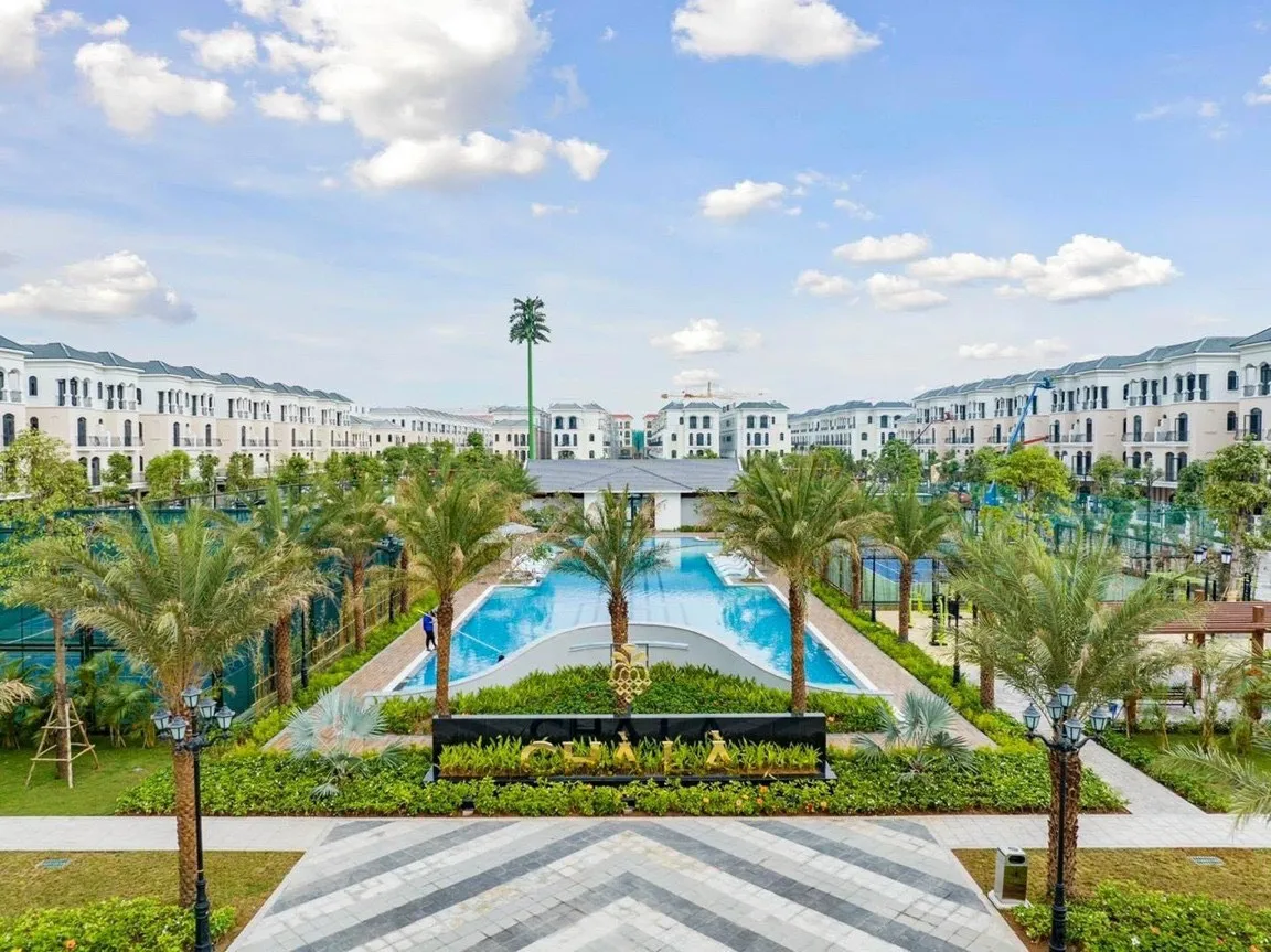 Ai được tham gia giải bơi Kình ngư quận biển Vinhomes Ocean Park 2023?