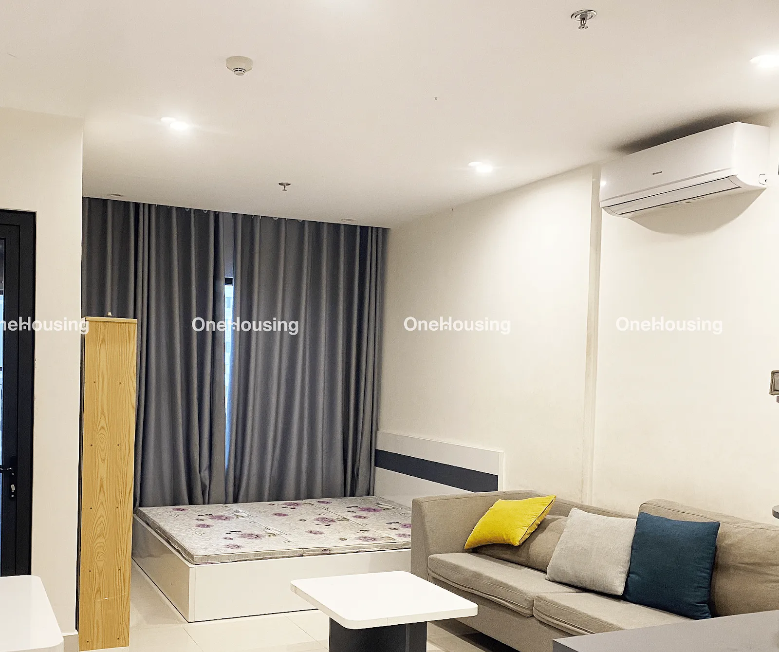 Căn studio tòa R1.05 - The Zen Park - Vinhomes Ocean Park Gia Lâm hướng Đông Bắc giá bao nhiêu 1m2?
