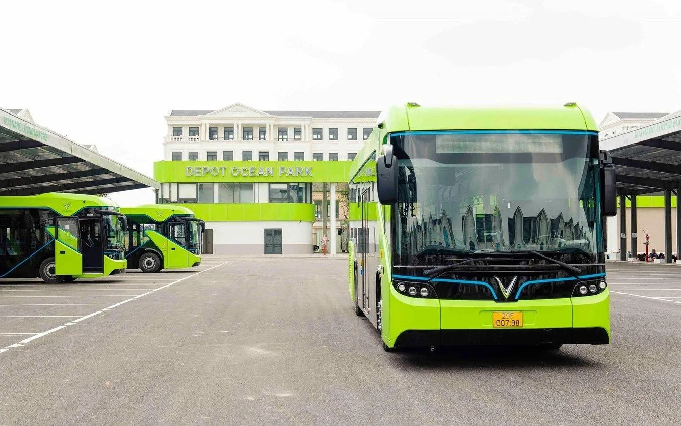 Từ Vinhomes Ocean Park 1 đến Vinhomes Ocean Park 2 đi bằng xe bus số mấy? 