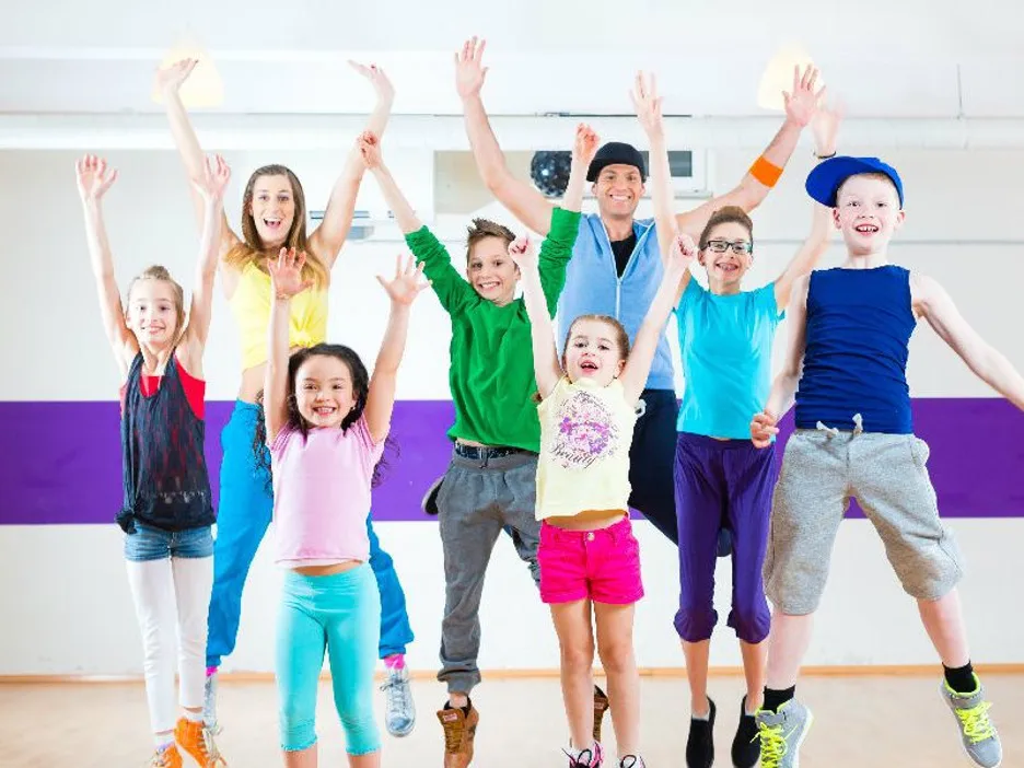 Cho trẻ học nhảy zumba tại Âu Việt Zumba & Yoga gần chung cư 183 Hoàng Văn Thái có tốt không?