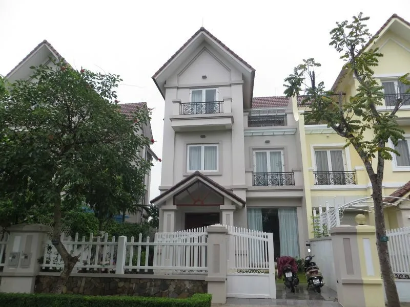 Cập nhật mới nhất giá bán nhà biệt thự, liền kề quận Long Biên