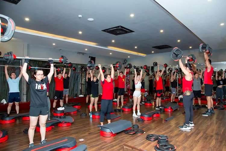 Gần chung cư A14 Nam Trung Yên quận Cầu Giấy có phòng gym, yoga nào không?