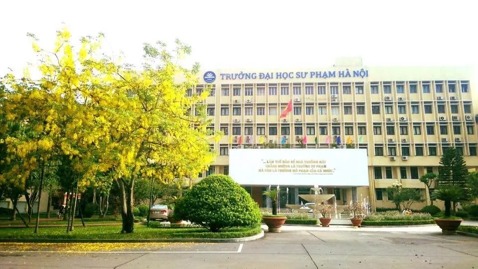 Gần chung cư Hà Nội Paragon quận Cầu Giấy có các trường đại học, cao đẳng nào?