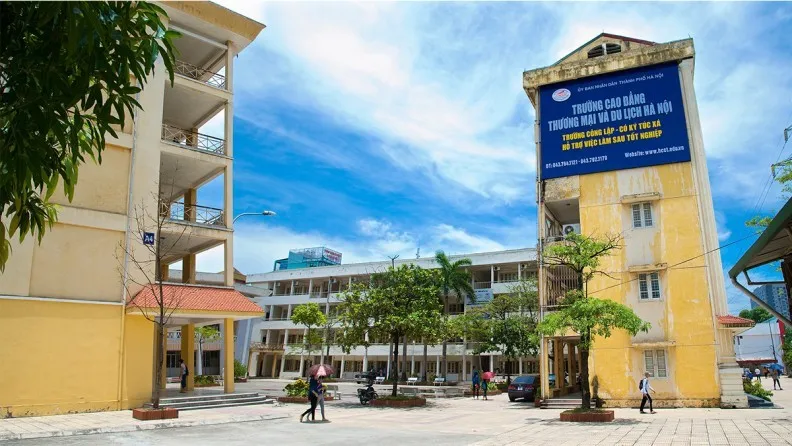 Gần chung cư The Nine quận Cầu Giấy có các trường đại học, cao đẳng nào?