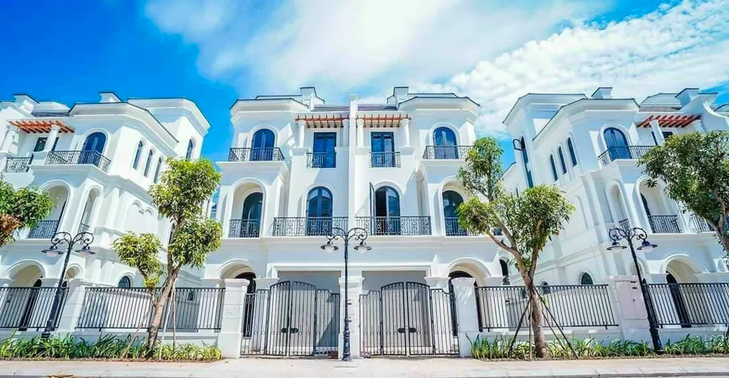 Giá thuê căn biệt thự song lập 142.2m2 phân khu Sao Biển - Vinhomes Ocean Park 1 bao nhiêu một đêm?