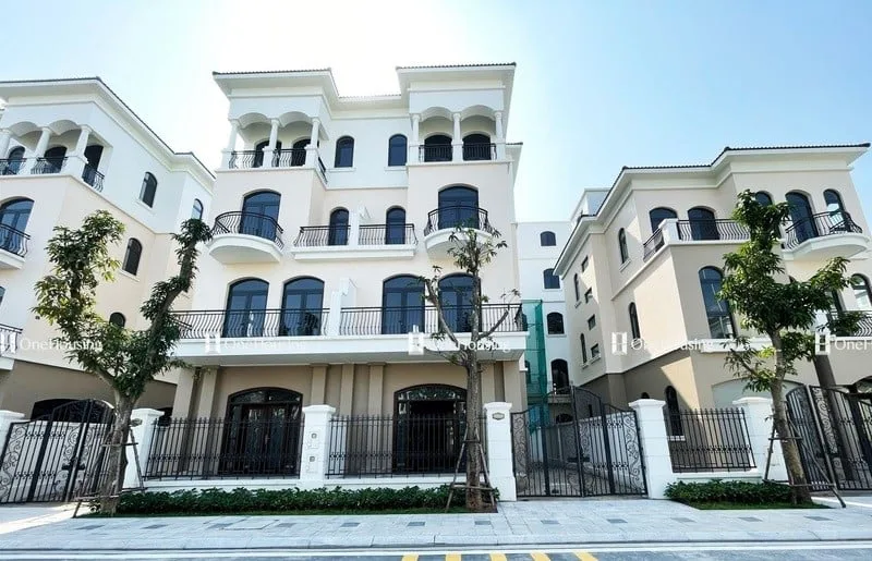 Biệt thự Vinhomes Ocean Park 2 OneHousing bán giá từ 12 - 15 tỷ đồng là những căn nào?