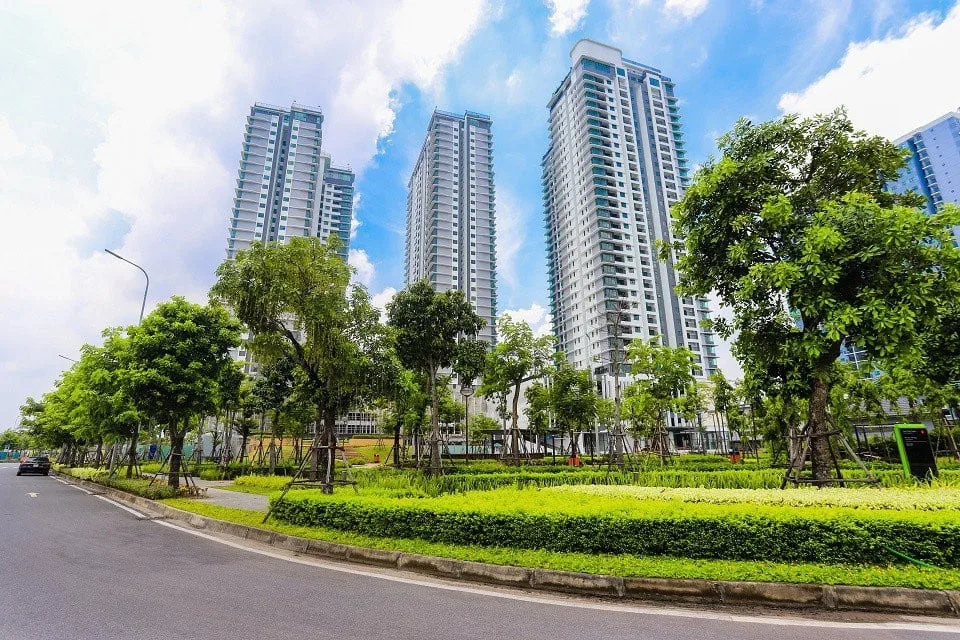 Chung cư The Zen Residence quận Hoàng Mai bến xe Nước Ngầm bao nhiêu km?