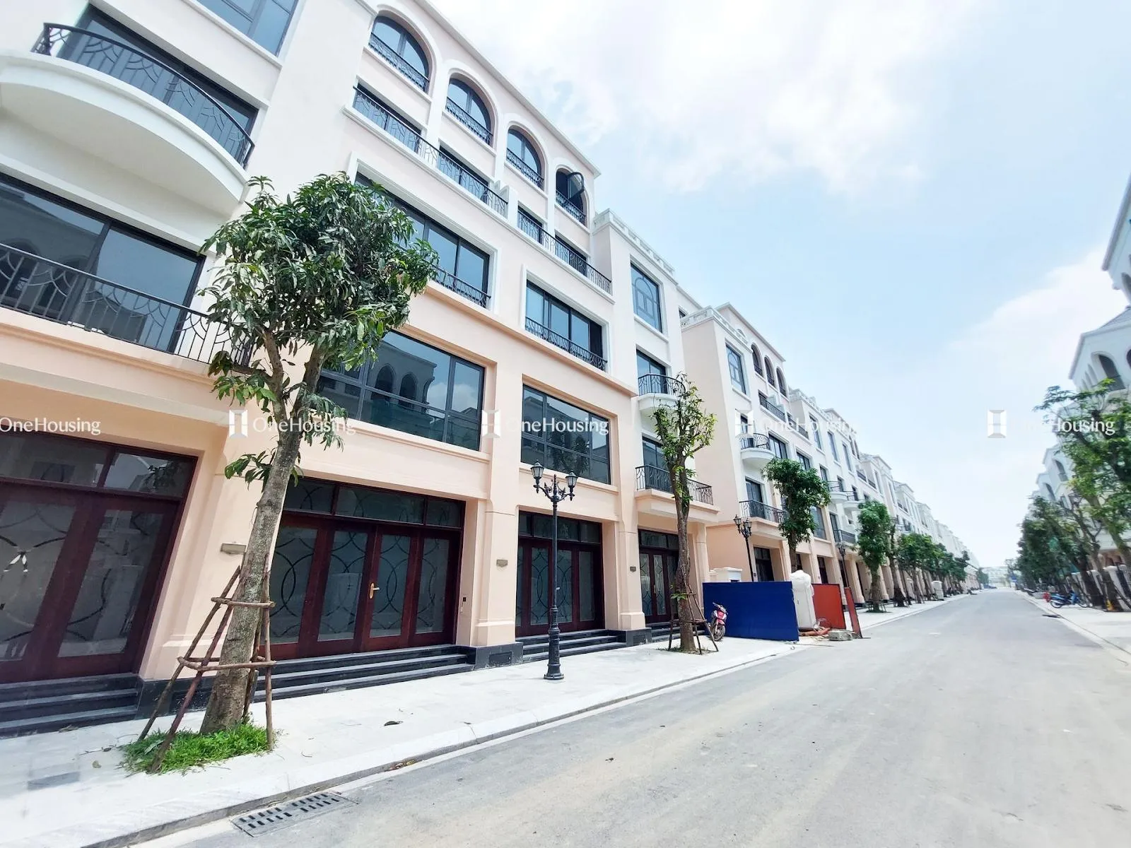 OneHousing đang bán bao nhiêu căn nhà liền kề phân khu Hải Âu - Vinhomes Ocean Park 2 giá 8 - 10 tỷ đồng?