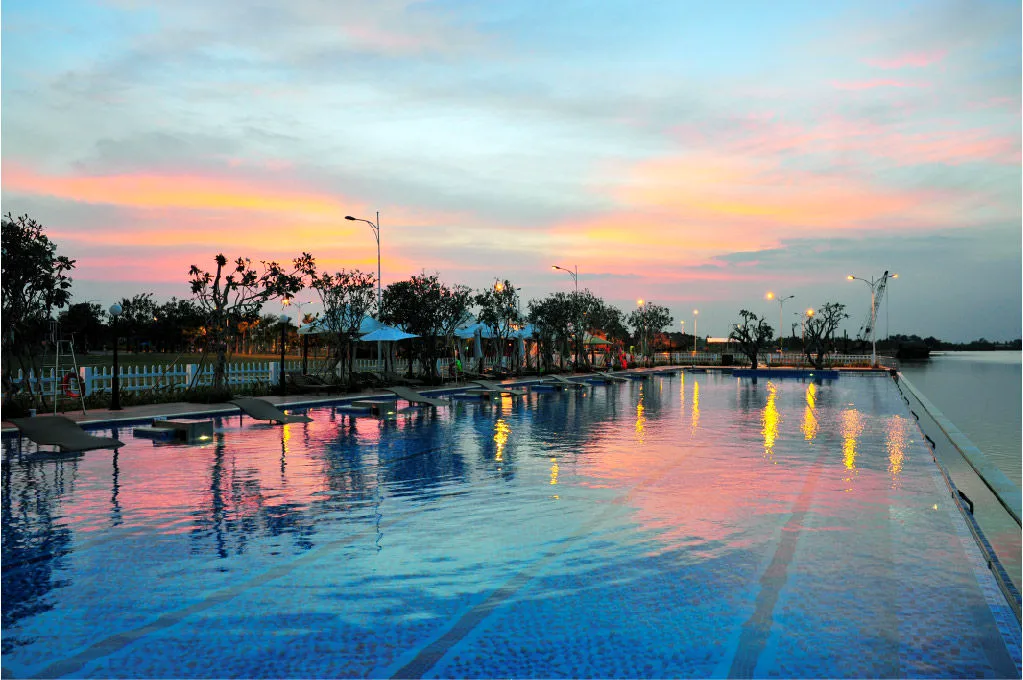 Khoảng cách từ dự án Lumière Boulevard đến Khu Du Lịch The BCR là bao xa?