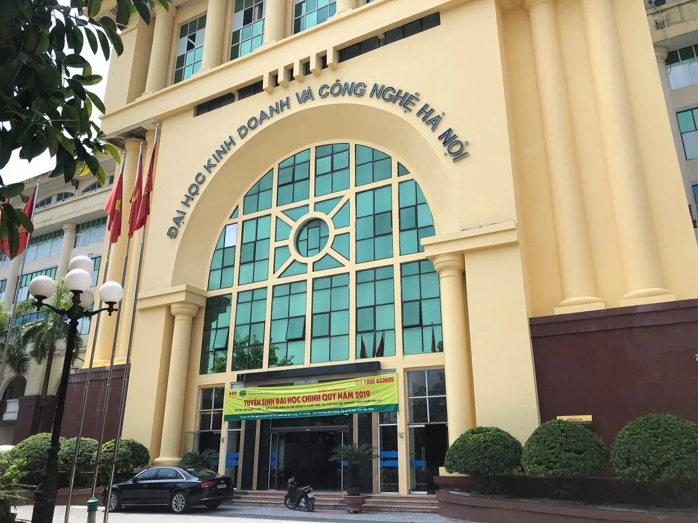 Giá thuê phòng trọ, nhà trọ gần Đại học Kinh doanh và Công nghệ Hà Nội đang là bao nhiêu?