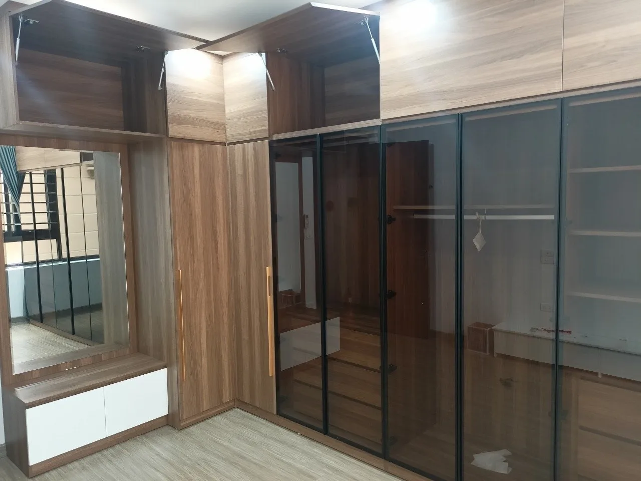 Cập nhật giá bán nhà nở hậu tại phường Trung Hòa, quận Cầu Giấy