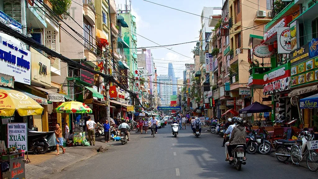 Nhà riêng gần chợ Dân Sinh, quận 1 có giá bán bao nhiêu?