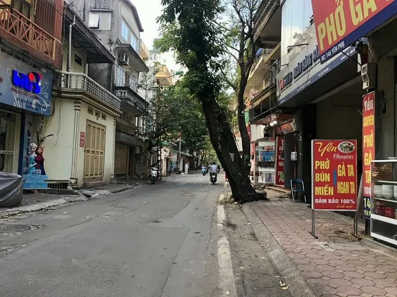 Cập nhật giá bán nhà nở hậu tại phường Yên Phụ, quận Tây Hồ