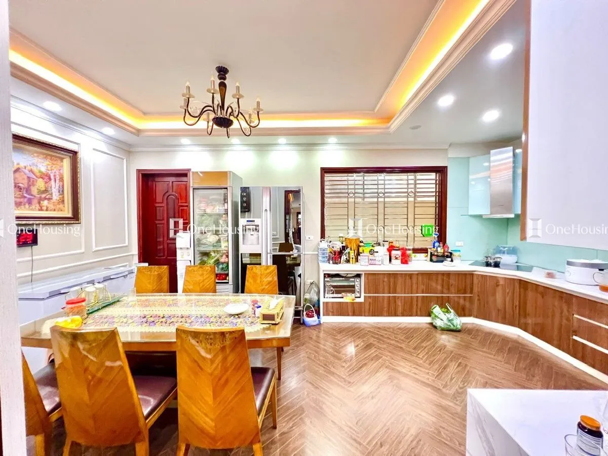 Nhà nguyên căn hướng Đông Nam quận Ba Đình đang bán bao nhiêu?