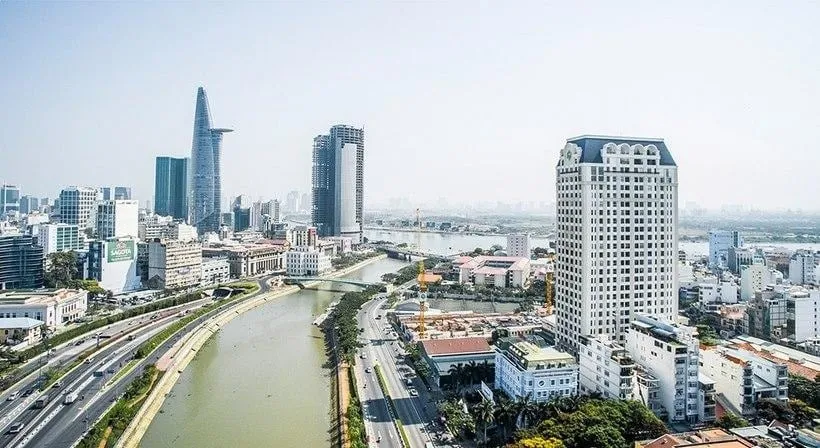 Nhà mặt phố đường Bến Vân Đồn, Quận 4 hiện có giá bao nhiêu?