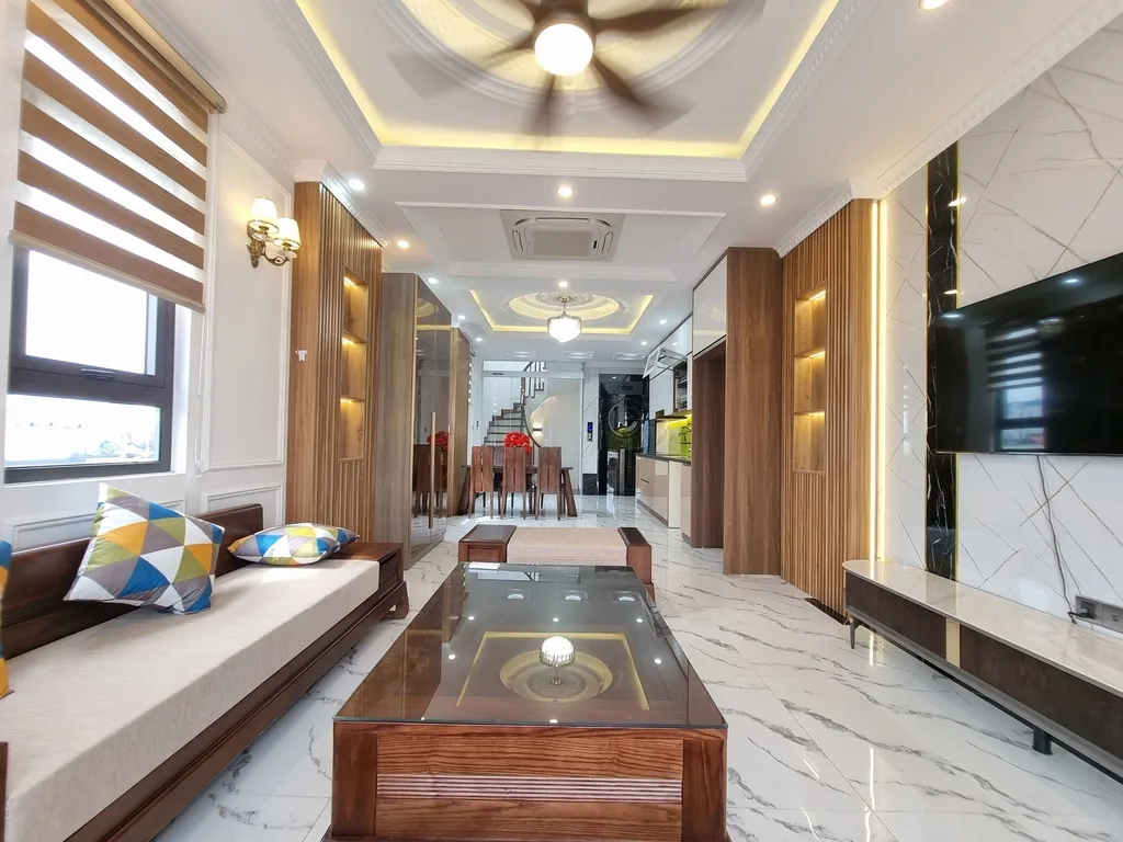 Cập nhật giá bán nhà riêng 3PN tại phường Việt Hưng, quận Long Biên